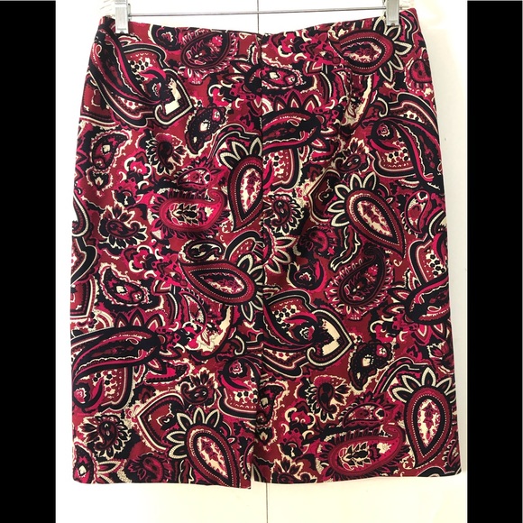 Talbots Pencil Skirt Sz 10 Maroon Magenta Paisley - Picture 2 of 9